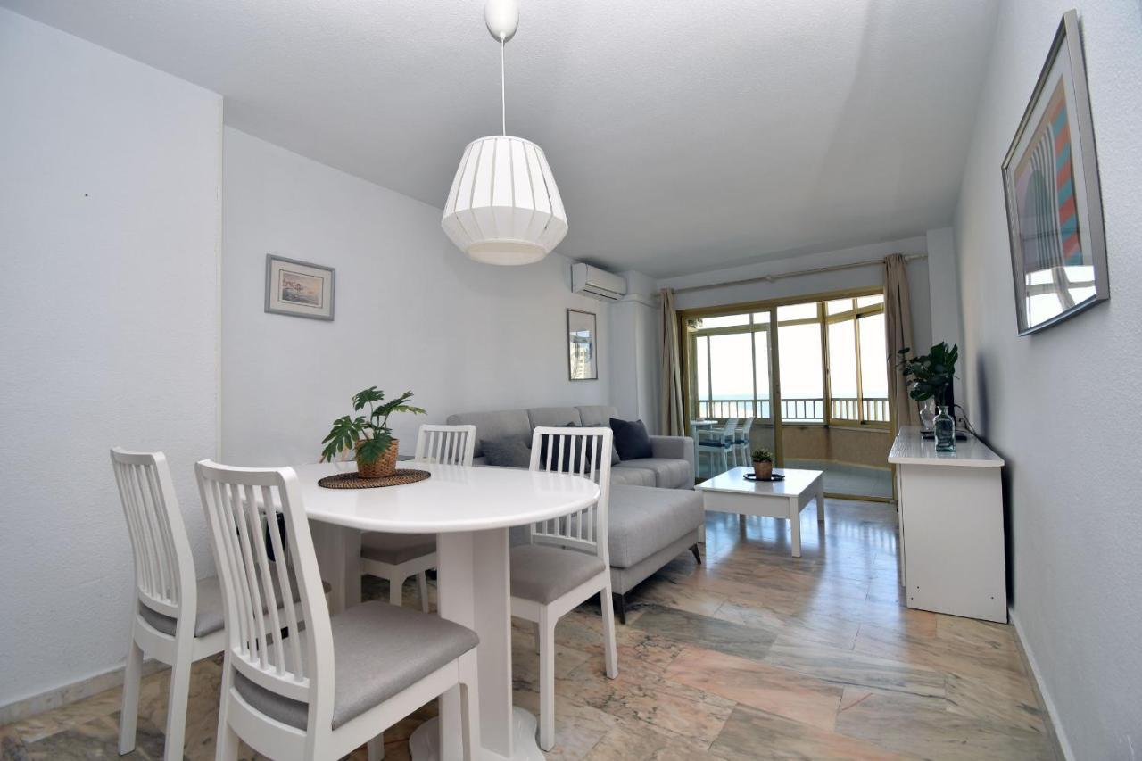 Apartamento Vistas Al Mar Y Piscina Fuengirola Luaran gambar