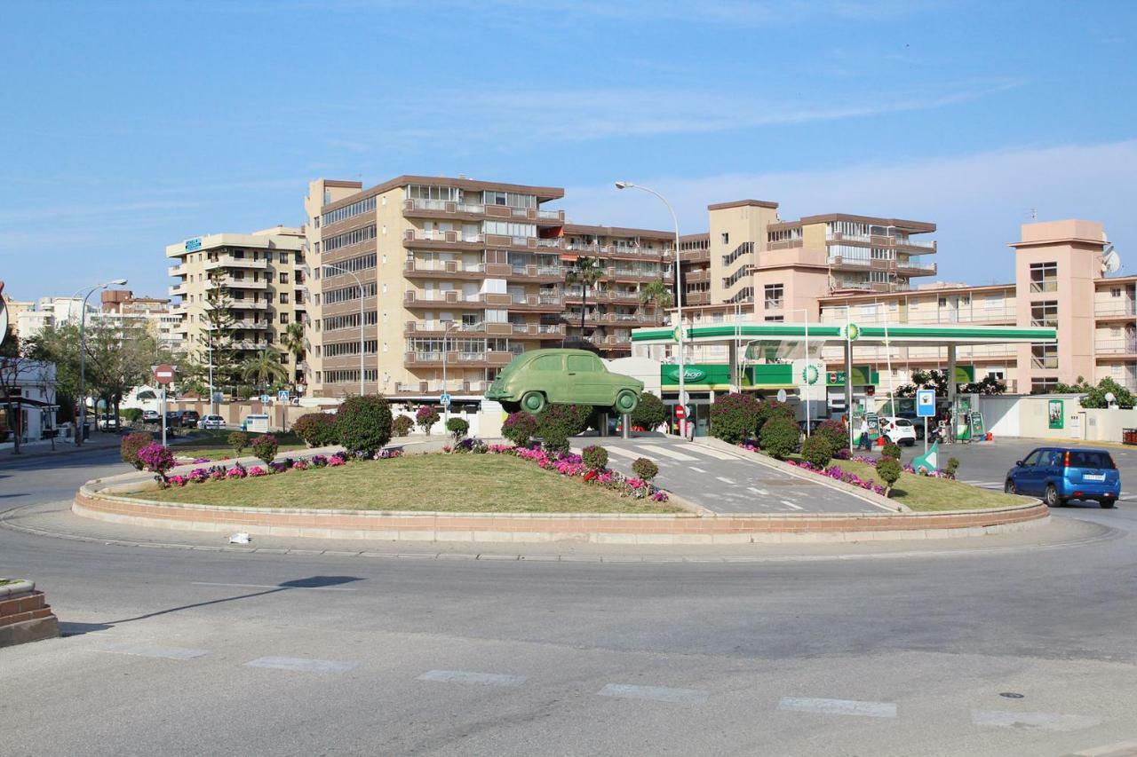 Apartamento Vistas Al Mar Y Piscina Fuengirola Luaran gambar